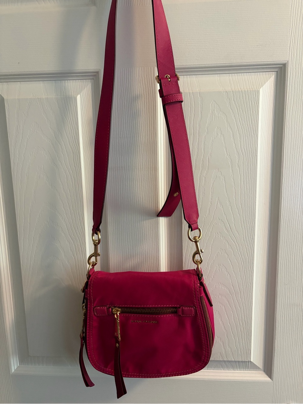 Marc Jacobs Fuchsia Crossbody with Gold Hardware